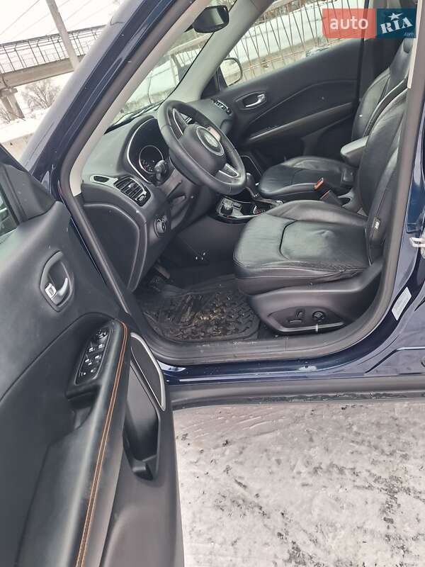 Внедорожник / Кроссовер Jeep Compass 2017 в Киеве фото 22 Внедорожник / Кроссовер Jeep Compass 2017 в Киеве