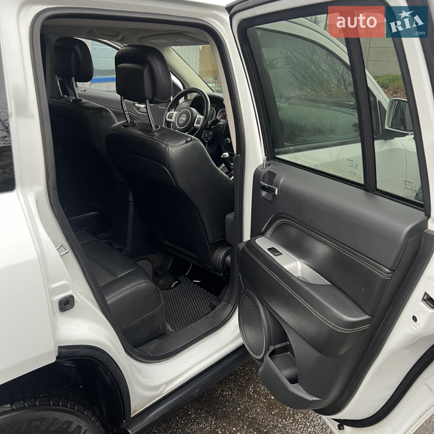2016 Jeep Compass - мініатюра 21