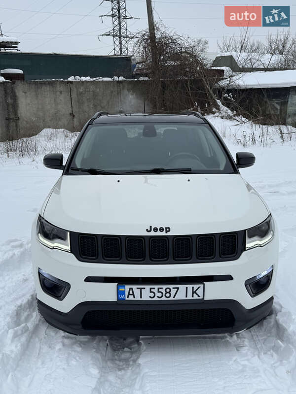 Внедорожник / Кроссовер Jeep Compass 2017 в Ивано-Франковске фото 8 Внедорожник / Кроссовер Jeep Compass 2017 в Ивано-Франковске