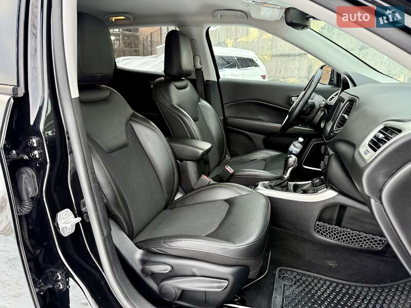 Внедорожник / Кроссовер Jeep Compass 2018 в Харькове