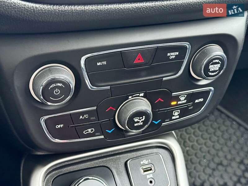 Внедорожник / Кроссовер Jeep Compass 2018 в Харькове