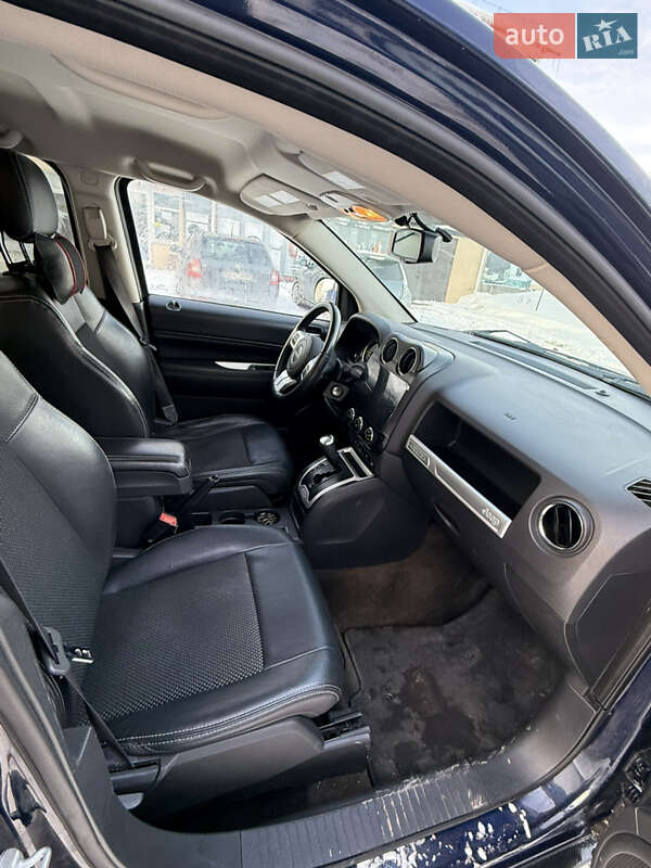 Внедорожник / Кроссовер Jeep Compass 2016 в Тернополе