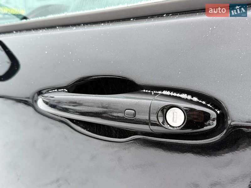 Внедорожник / Кроссовер Jeep Compass 2020 в Киеве