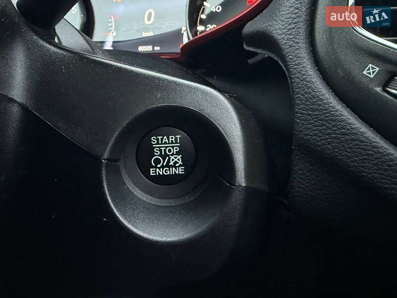 Внедорожник / Кроссовер Jeep Compass 2020 в Киеве