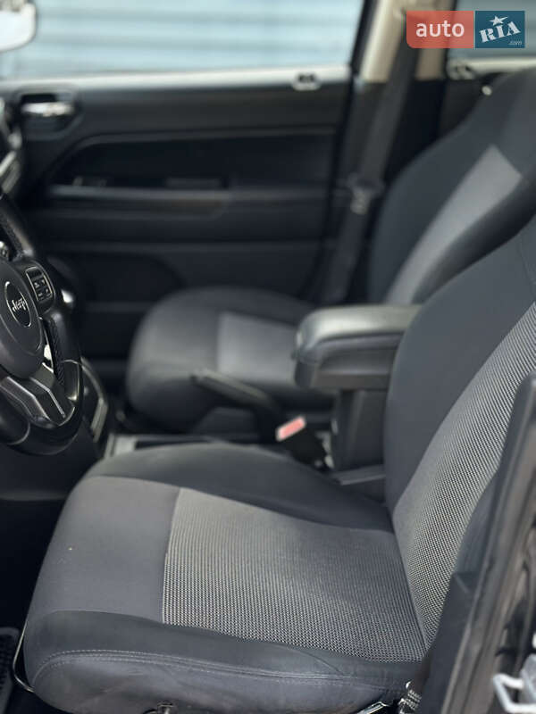 Внедорожник / Кроссовер Jeep Compass 2011 в Ивано-Франковске