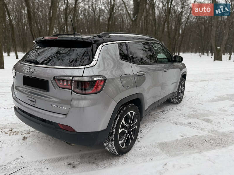 Внедорожник / Кроссовер Jeep Compass 2022 в Киеве
