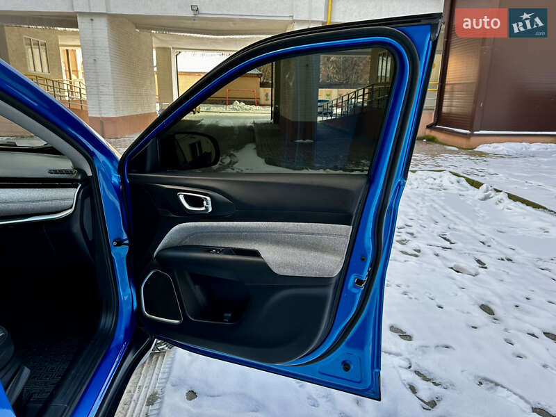 Внедорожник / Кроссовер Jeep Compass 2022 в Ромнах