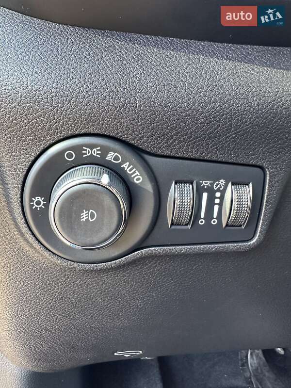 Внедорожник / Кроссовер Jeep Compass 2023 в Белогородке