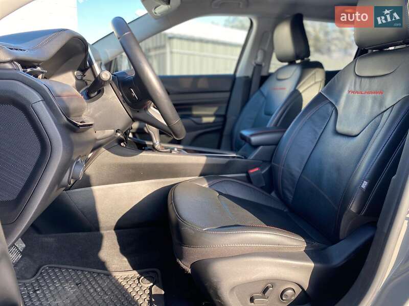 Внедорожник / Кроссовер Jeep Compass 2022 в Буче