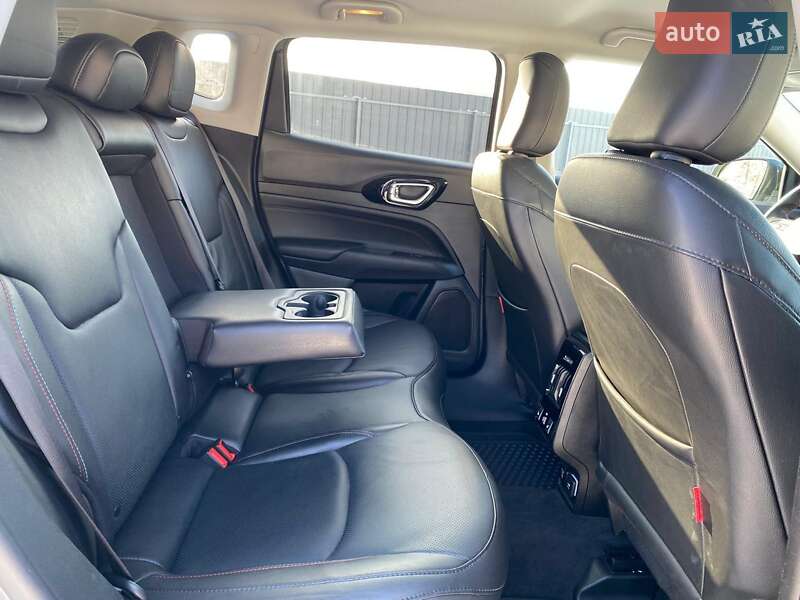 Внедорожник / Кроссовер Jeep Compass 2022 в Буче