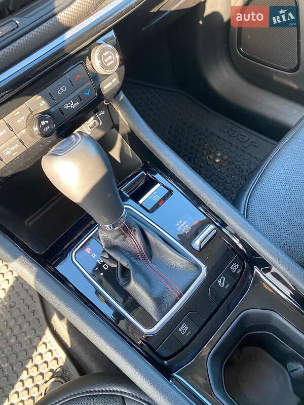 Внедорожник / Кроссовер Jeep Compass 2022 в Буче