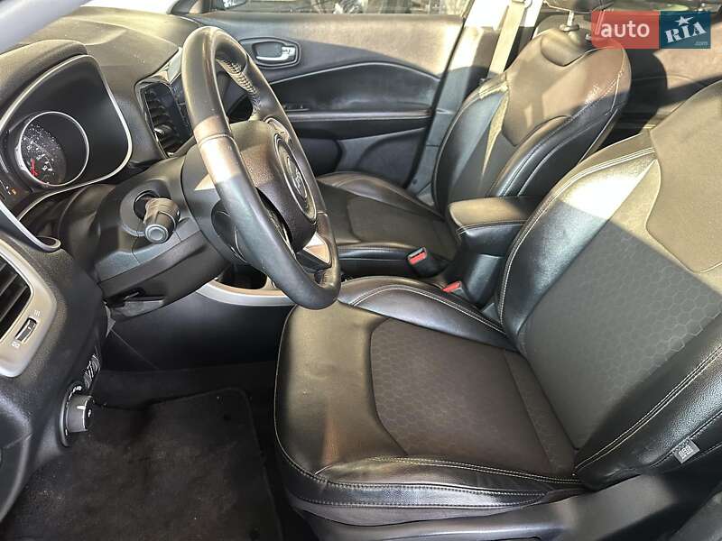 Внедорожник / Кроссовер Jeep Compass 2020 в Одессе фото 13 Внедорожник / Кроссовер Jeep Compass 2020 в Одессе