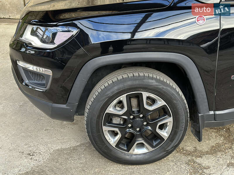 Позашляховик / Кросовер Jeep Compass 2017 в Львові