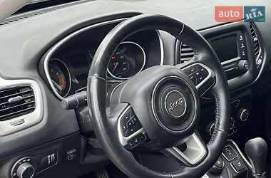 Внедорожник / Кроссовер Jeep Compass 2017 в Киеве