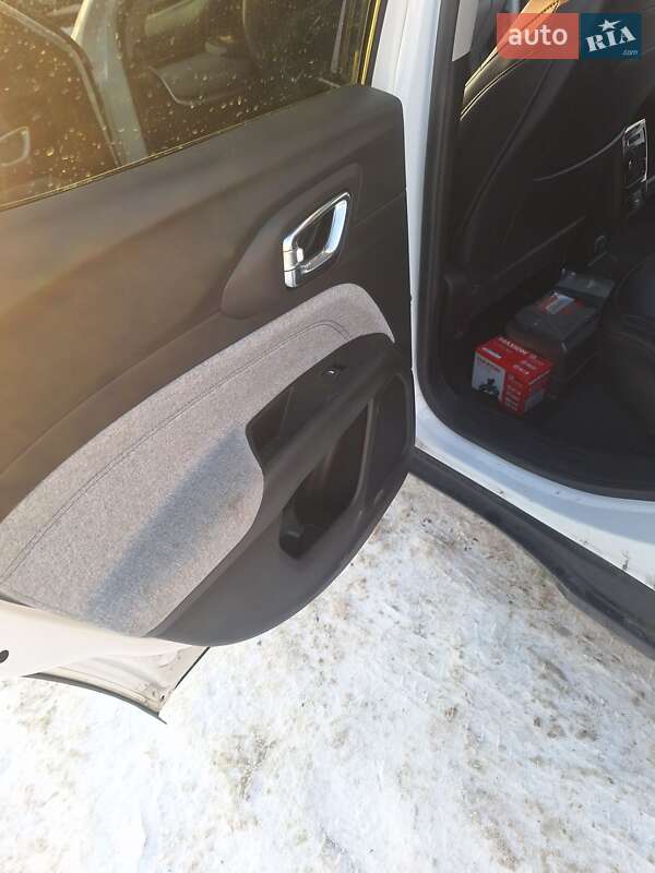 Внедорожник / Кроссовер Jeep Compass 2022 в Киеве