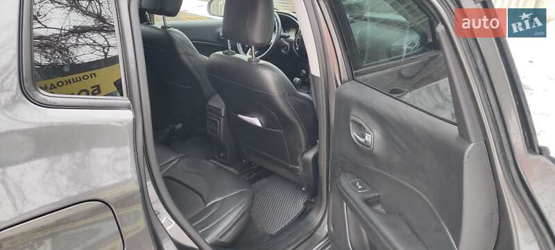 Внедорожник / Кроссовер Jeep Compass 2018 в Черкассах фото 14 Внедорожник / Кроссовер Jeep Compass 2018 в Черкассах