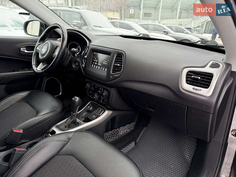 Внедорожник / Кроссовер Jeep Compass 2017 в Полтаве фото 35 Внедорожник / Кроссовер Jeep Compass 2017 в Полтаве