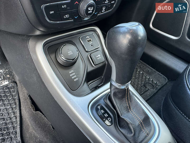 Внедорожник / Кроссовер Jeep Compass 2018 в Хмельницком фото 30 Внедорожник / Кроссовер Jeep Compass 2018 в Хмельницком