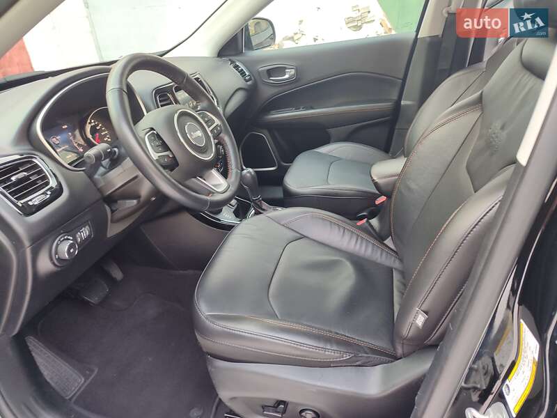 Внедорожник / Кроссовер Jeep Compass 2020 в Ивано-Франковске фото 44 Внедорожник / Кроссовер Jeep Compass 2020 в Ивано-Франковске