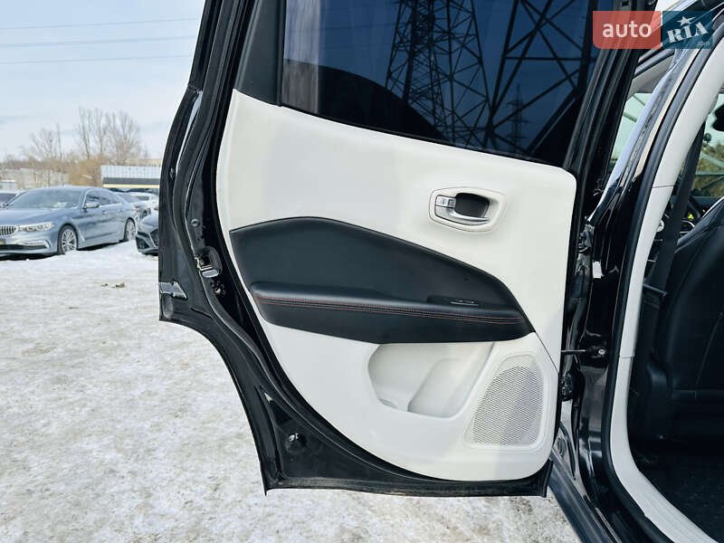 Позашляховик / Кросовер Jeep Compass 2020 в Харкові фото 17 Позашляховик / Кросовер Jeep Compass 2020 в Харкові