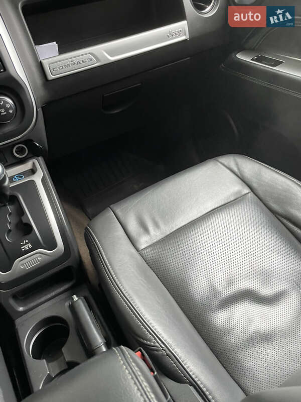 Внедорожник / Кроссовер Jeep Compass 2013 в Киеве фото 27 Внедорожник / Кроссовер Jeep Compass 2013 в Киеве