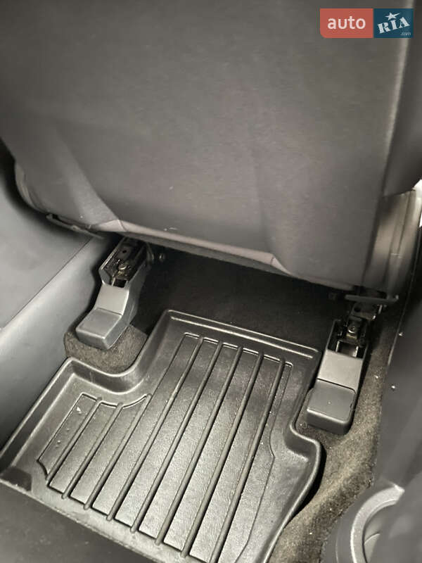 Внедорожник / Кроссовер Jeep Compass 2013 в Киеве фото 42 Внедорожник / Кроссовер Jeep Compass 2013 в Киеве