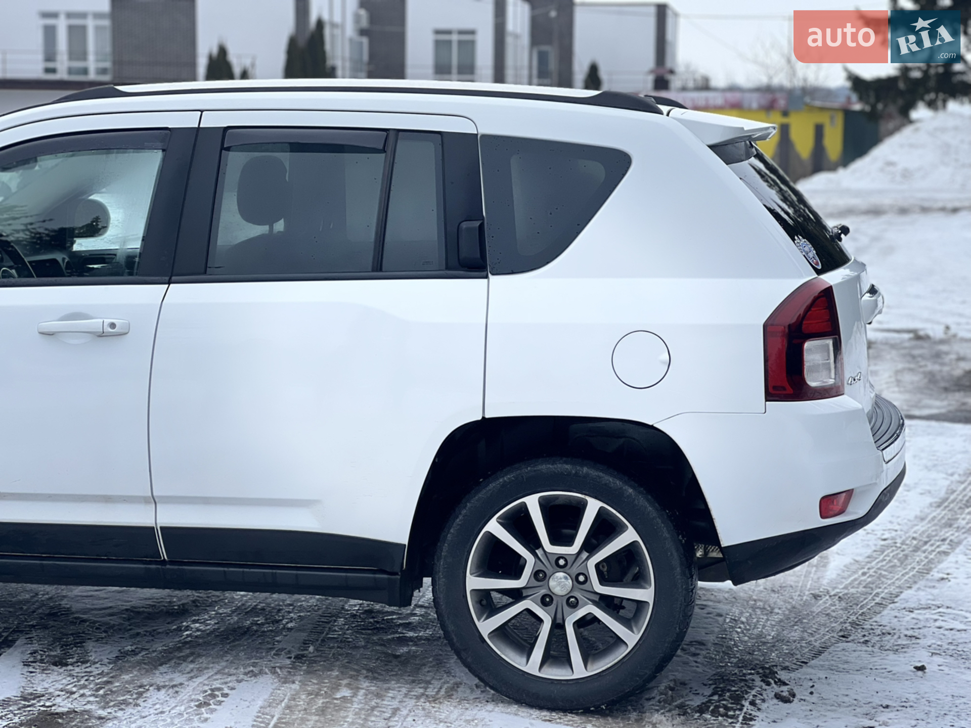 2016 Jeep Compass - мініатюра 8