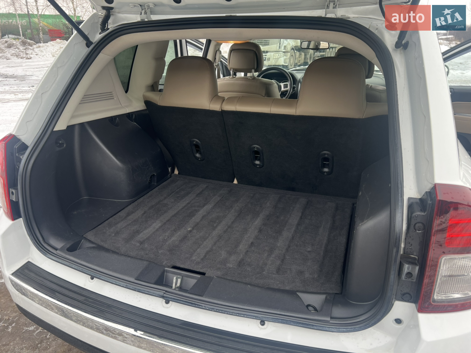 2016 Jeep Compass - мініатюра 25