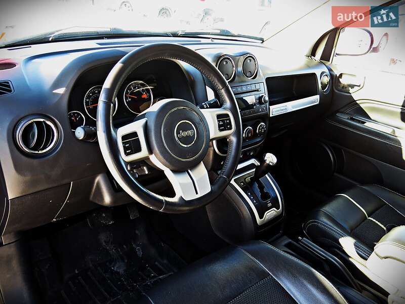 Позашляховик / Кросовер Jeep Compass 2016 в Черкасах