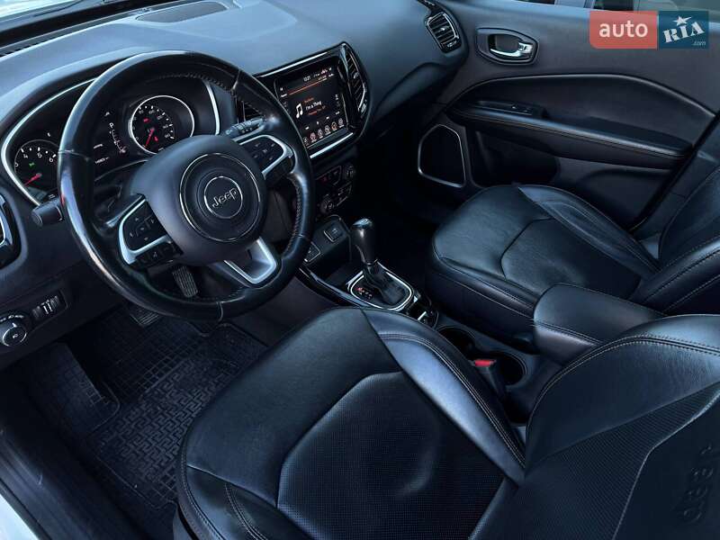 Внедорожник / Кроссовер Jeep Compass 2019 в Ровно