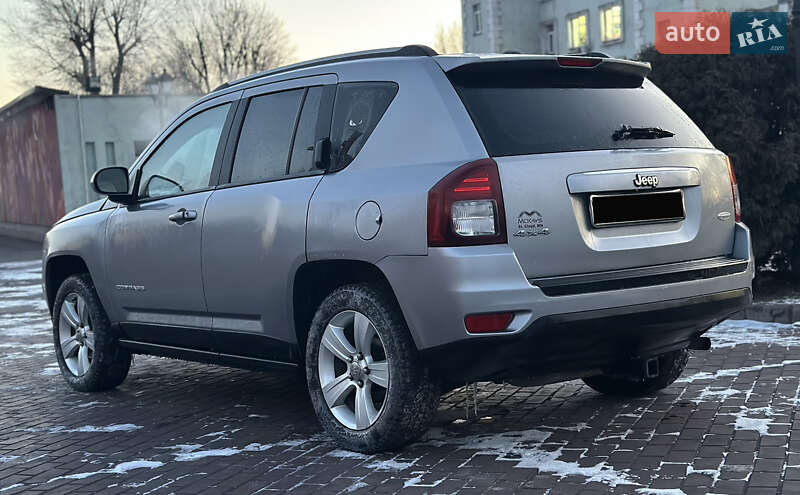 Позашляховик / Кросовер Jeep Compass 2015 в Дніпрі