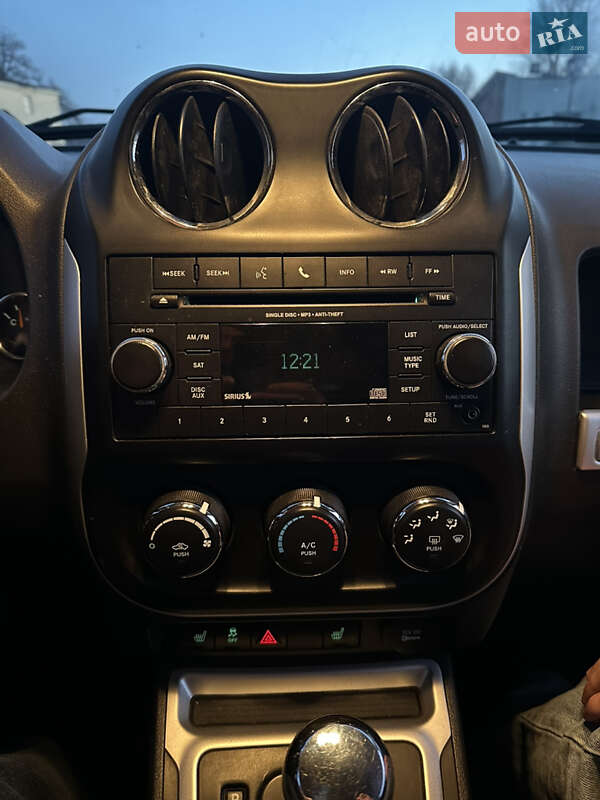 Позашляховик / Кросовер Jeep Compass 2015 в Дніпрі