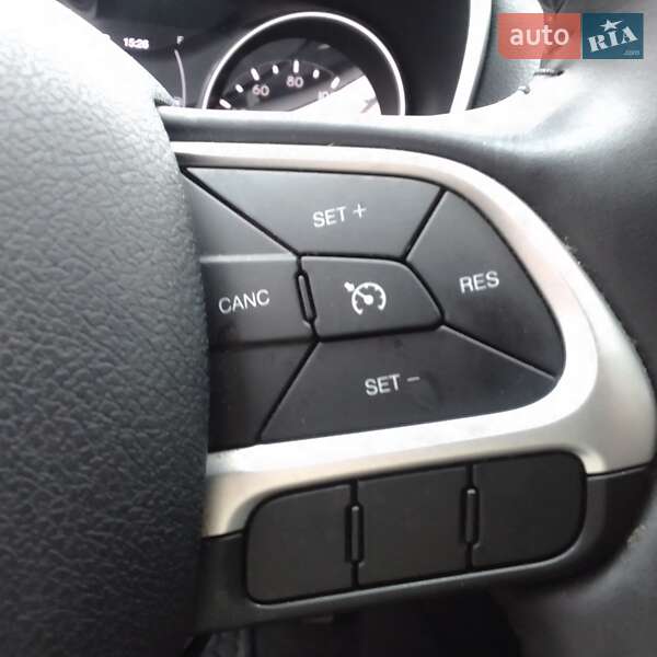 Позашляховик / Кросовер Jeep Compass 2018 в Черкасах