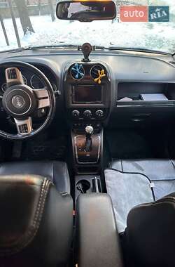 Внедорожник / Кроссовер Jeep Compass 2011 в Каменец-Подольском