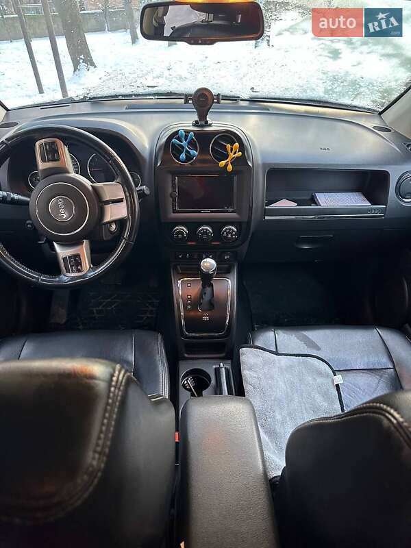 Внедорожник / Кроссовер Jeep Compass 2011 в Каменец-Подольском