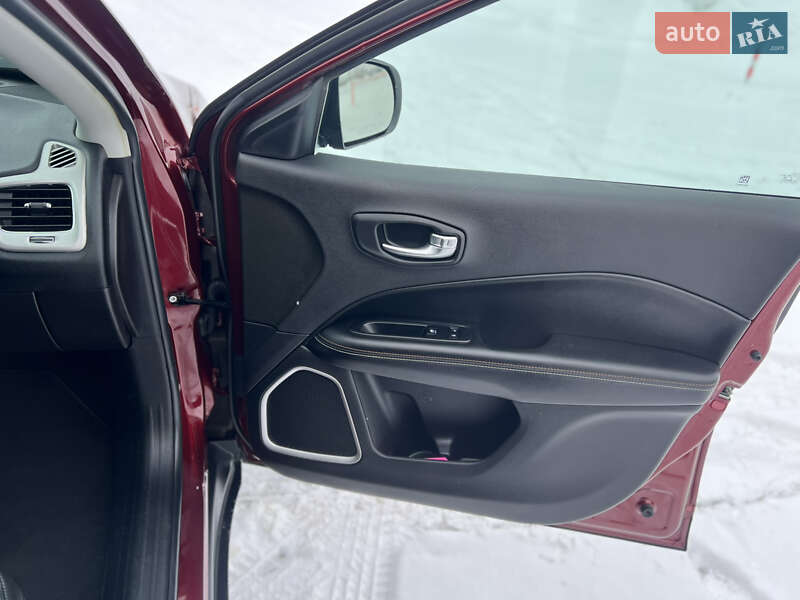 Внедорожник / Кроссовер Jeep Compass 2021 в Ровно