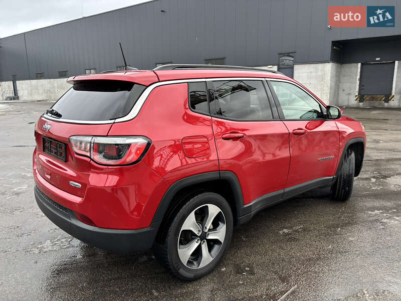 Внедорожник / Кроссовер Jeep Compass 2017 в Киеве