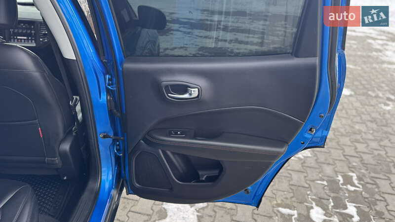 Позашляховик / Кросовер Jeep Compass 2018 в Дубні