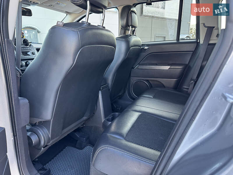 Внедорожник / Кроссовер Jeep Compass 2015 в Киеве