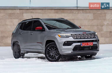 Внедорожник / Кроссовер Jeep Compass 2023 в Киеве
