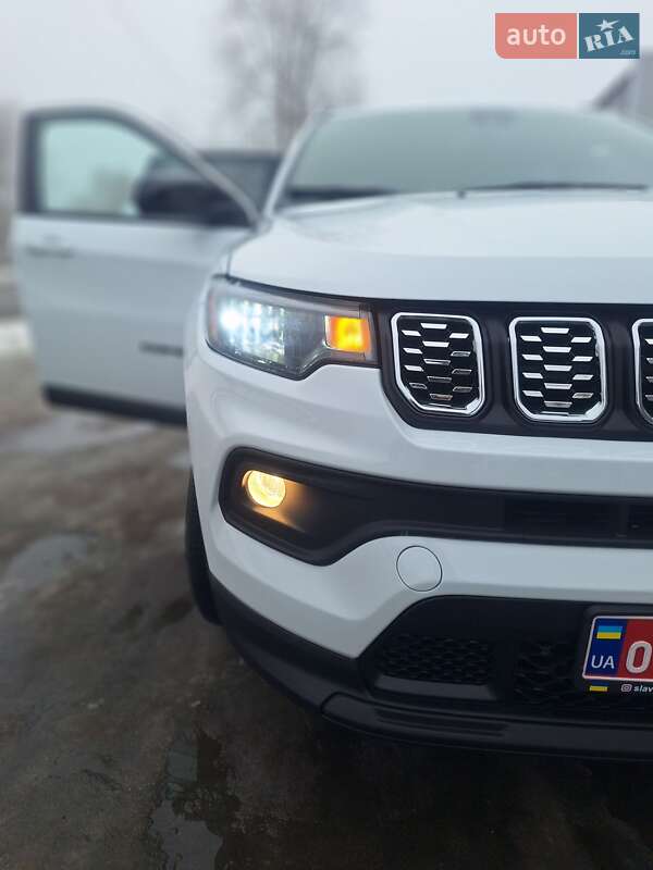 Внедорожник / Кроссовер Jeep Compass 2024 в Киеве фото 2 Внедорожник / Кроссовер Jeep Compass 2024 в Киеве