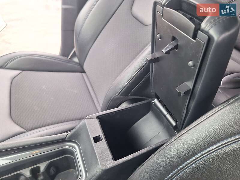 Внедорожник / Кроссовер Jeep Compass 2024 в Киеве фото 36 Внедорожник / Кроссовер Jeep Compass 2024 в Киеве