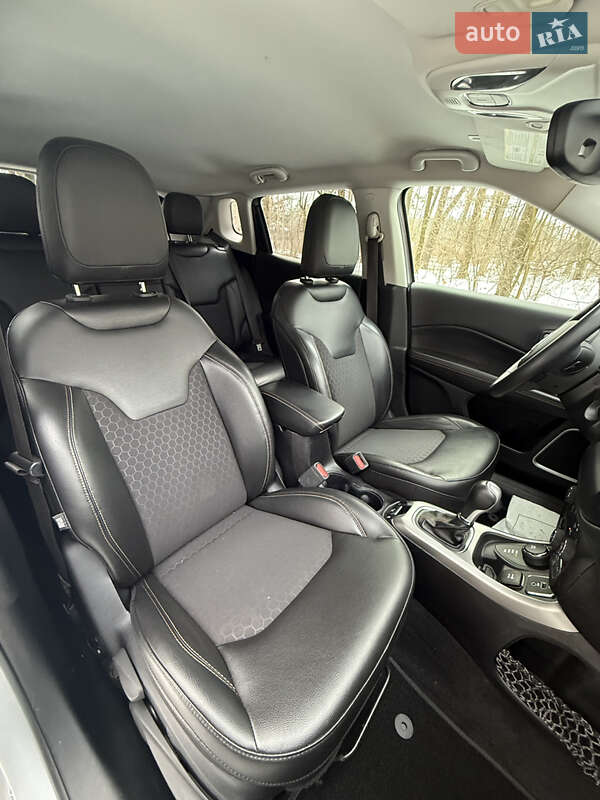 Внедорожник / Кроссовер Jeep Compass 2018 в Сумах фото 12 Внедорожник / Кроссовер Jeep Compass 2018 в Сумах