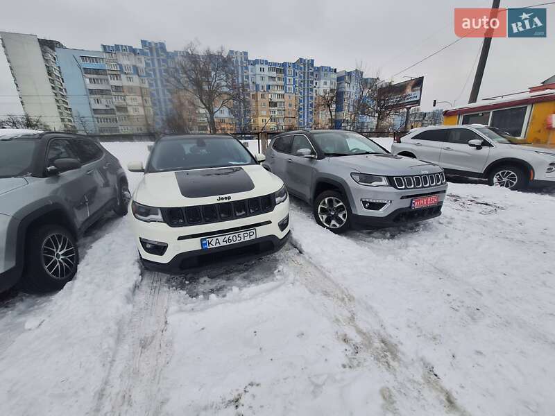 Внедорожник / Кроссовер Jeep Compass 2018 в Киеве фото 2 Внедорожник / Кроссовер Jeep Compass 2018 в Киеве