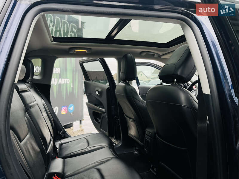 Позашляховик / Кросовер Jeep Compass 2017 в Харкові фото 18 Позашляховик / Кросовер Jeep Compass 2017 в Харкові