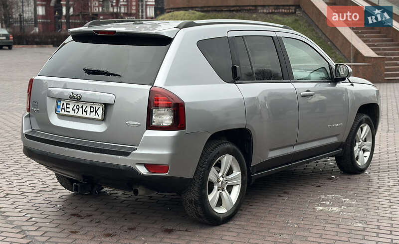 Позашляховик / Кросовер Jeep Compass 2015 в Дніпрі фото 12 Позашляховик / Кросовер Jeep Compass 2015 в Дніпрі