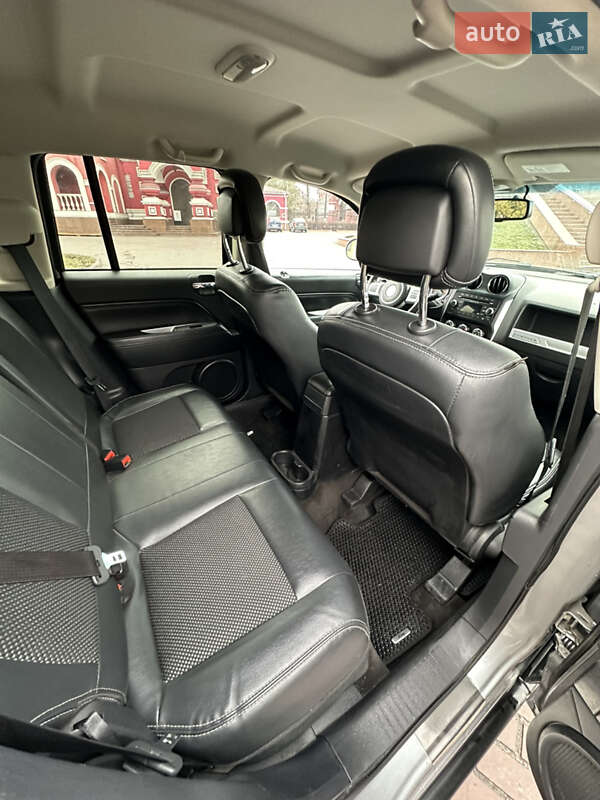 Позашляховик / Кросовер Jeep Compass 2015 в Дніпрі фото 22 Позашляховик / Кросовер Jeep Compass 2015 в Дніпрі