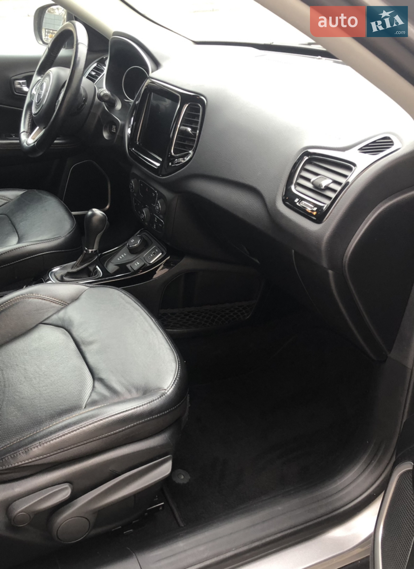 2019 Jeep Compass - мініатюра 22