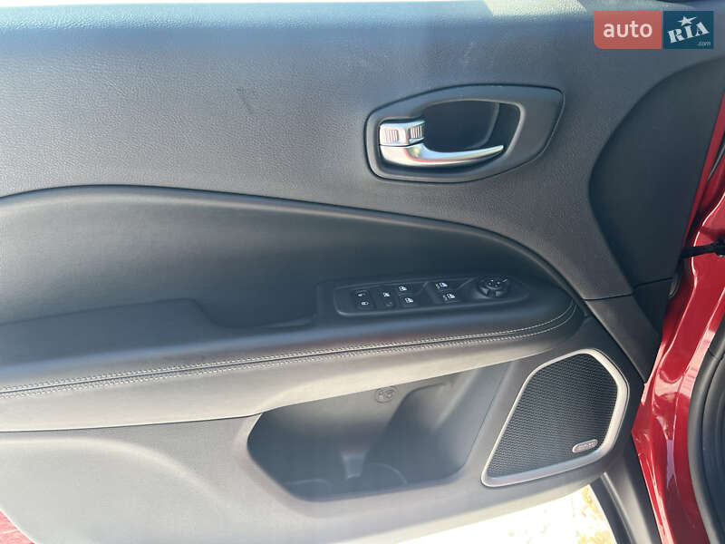 Позашляховик / Кросовер Jeep Compass 2020 в Василькові фото 38 Позашляховик / Кросовер Jeep Compass 2020 в Василькові