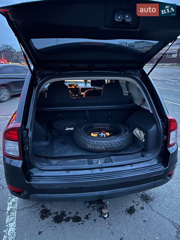 Внедорожник / Кроссовер Jeep Compass 2013 в Одессе